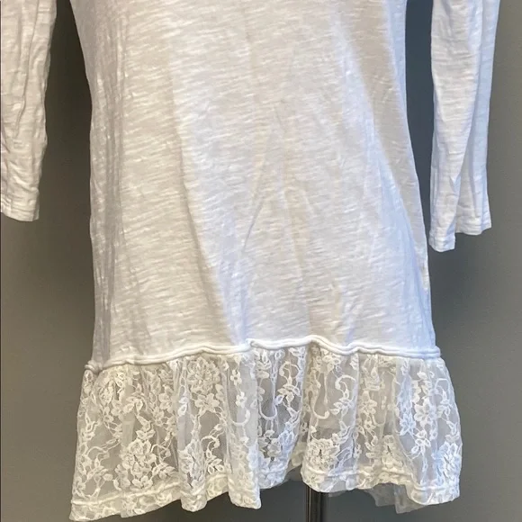 Dylan White Asymmetrical Fitted 3/4 Sleeve Tunic – Size XS - Picture 5 of 7